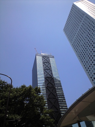西新宿のビル