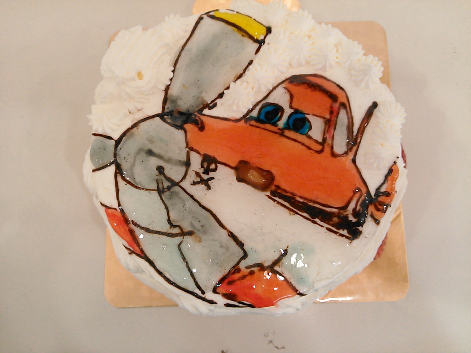 名古屋茶屋坂のケーキ スイーツ ダスティ クロップホッパーの絵デコレーションケーキ