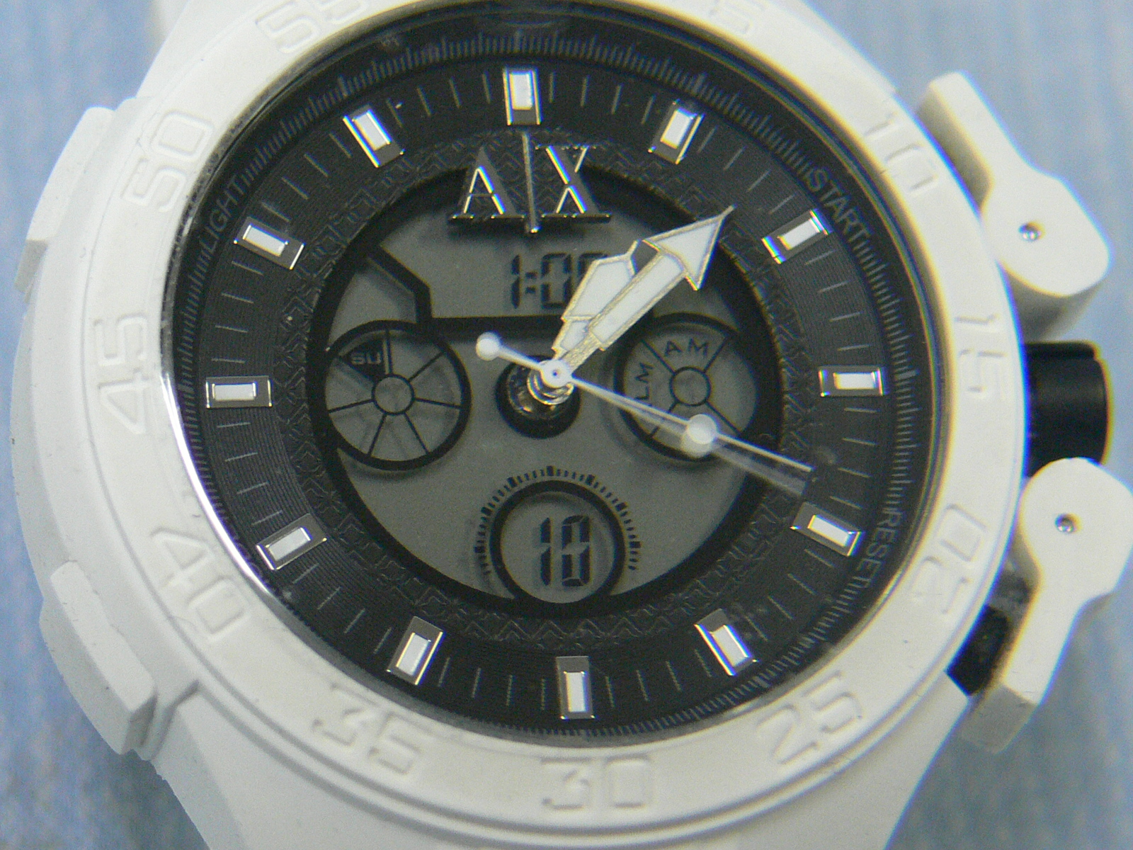 【アルマーニ エクスチェンジ】メンズ腕時計：リサイクルショップ アリババ