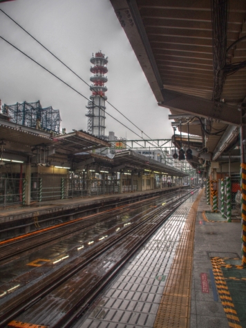 雨の仙台駅【HDR工房】